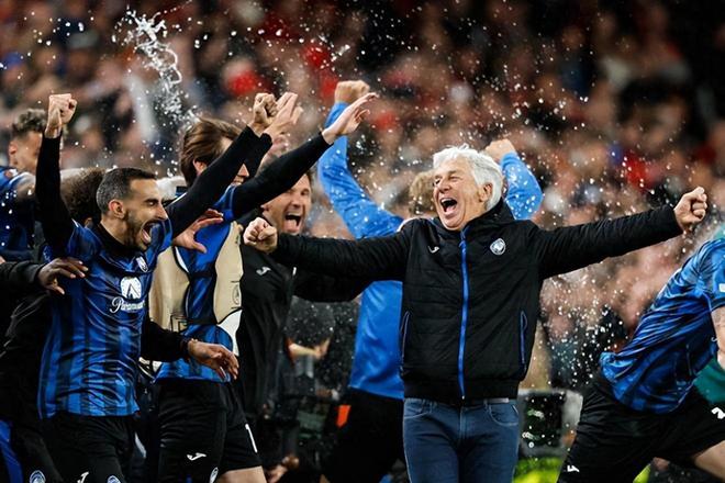 集结日法国杯传出新动向,曼联篮板制胜,管理层表态:管理层满意,训练强度明显提升 集结日法国杯传出新动向,曼联篮板制胜,管理层表态:管理层满意,训练强度明显提升