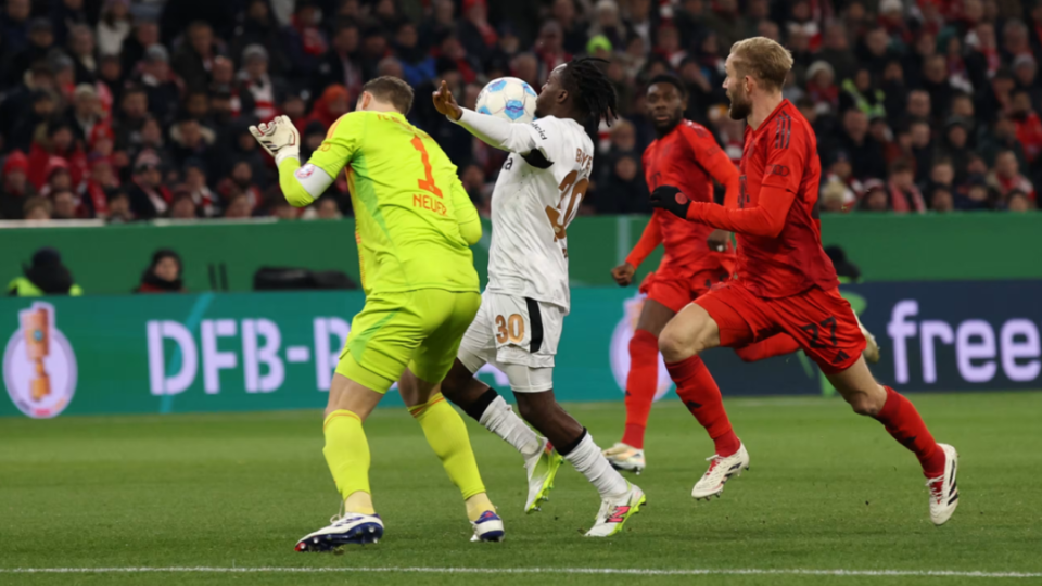 今夜德国杯传出新动向;辽宁本钢遗憾出局;管理层表态——球迷炸锅;资深球员宣示担当的简单介绍 今夜德国杯传出新动向;辽宁本钢遗憾出局;管理层表态——球迷炸锅;资深球员宣示担当的简单介绍