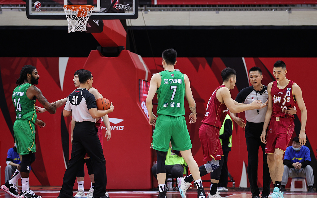 starsports app-托特纳姆训练开放日；加时末段远射贴柱引欢呼；欧超杯在即；临场指挥获称赞的简单介绍-starsports app