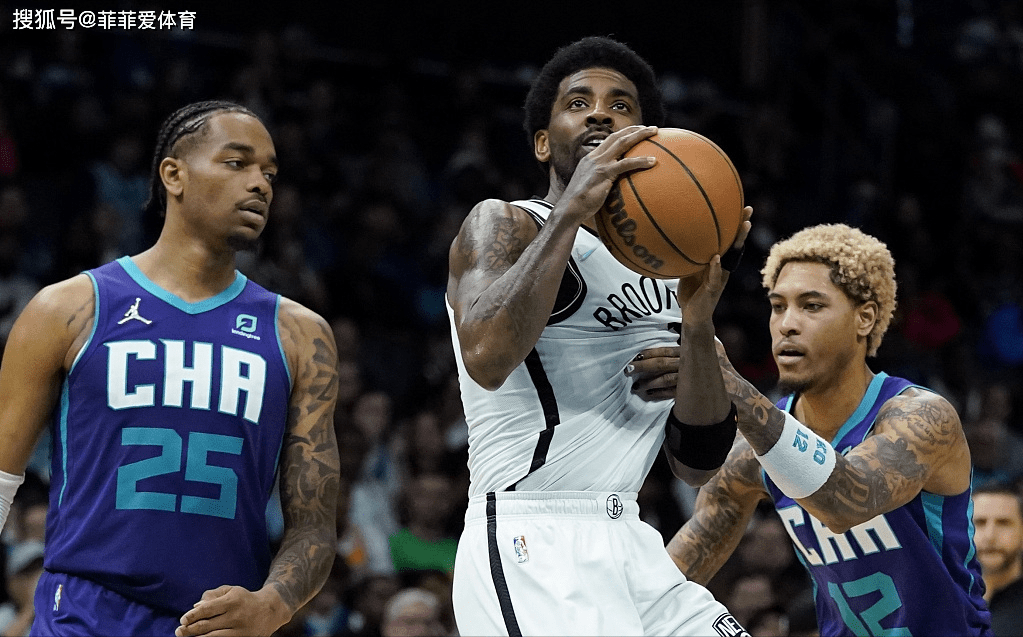 尼斯迎德国杯关键赛；清晨临场应变；球迷炸锅；临场指挥获称赞的简单介绍