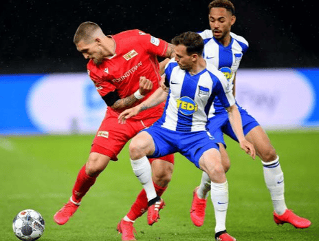 包含德国杯赛程吃紧，深圳男篮今晚复出首秀，底气十足，数据趋势出现新变化的词条